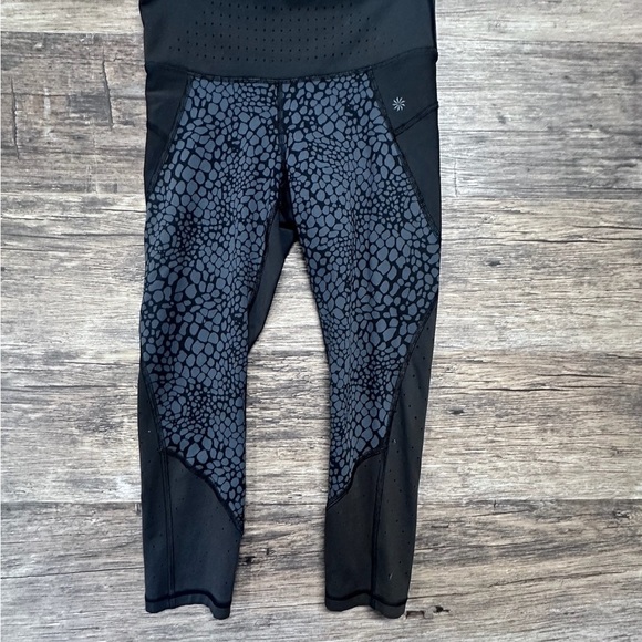 Athleta Pants - Athleta Black Patterned Leggings
